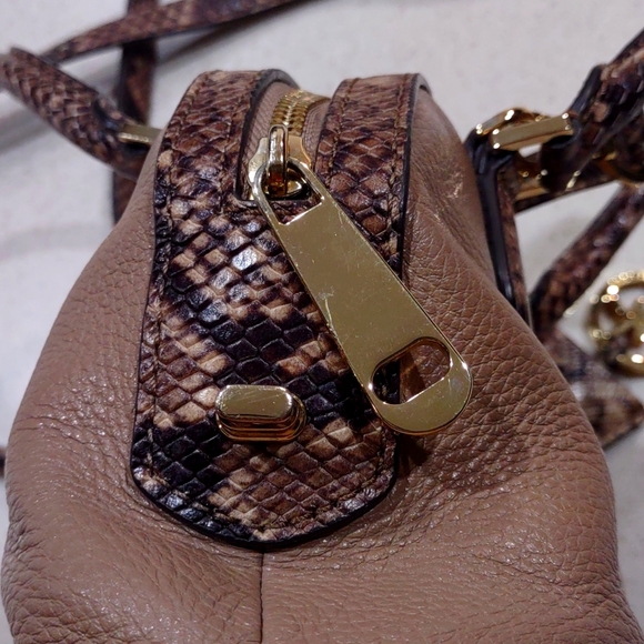 Michael Kors Smythe Small Dome Snakeskin Trimmed Leather Satchel/Crossbody EUC - Picture 7 of 16